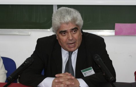 Fost decan al Facultatii de Farmacie, 8 ani si 8 luni de inchisoare