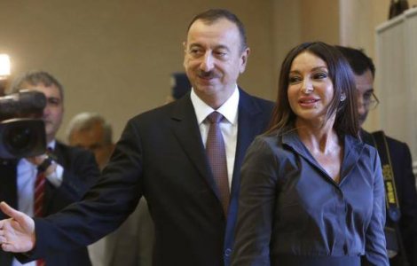 Presedintele Azerbaidjanului si-a numit sotia prim-vicepresedinte