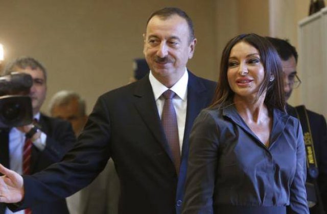 Presedintele Azerbaidjanului si-a numit sotia prim-vicepresedinte al republicii