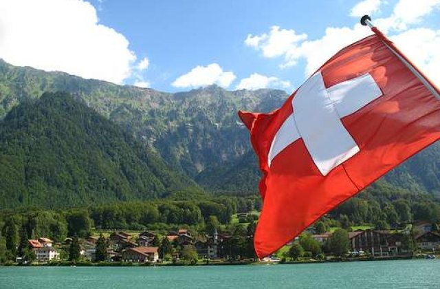 Explozie la ambasada Elvetiei in Grecia