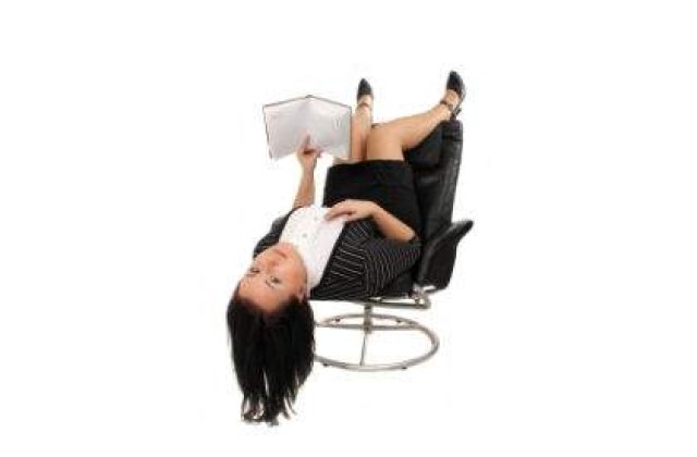 Cat de atasati sunt romanii de locul de munca?