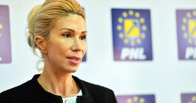 Raluca Turcan spune ca USR poate in timp sa fuzioneze cu PNL