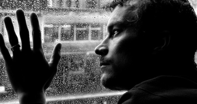  Top  10 lucruri pe care nu ar trebui sa le spui niciodata persoanelor depresive