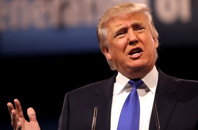 Presedintele Trump a decis sa nu participe la primul sau Dineu al Corespondentilor de la Casa Alba