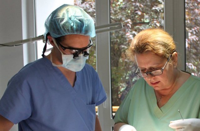 Dr. Leventer: "Mergeti periodic la dermatolog daca aveti in familie rude cu cancere de piele"