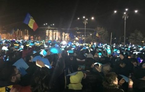 PSD, despre protestele din Piata Victoriei: Activitatea Guvernului a fost obstructionata de aceste presiuni
