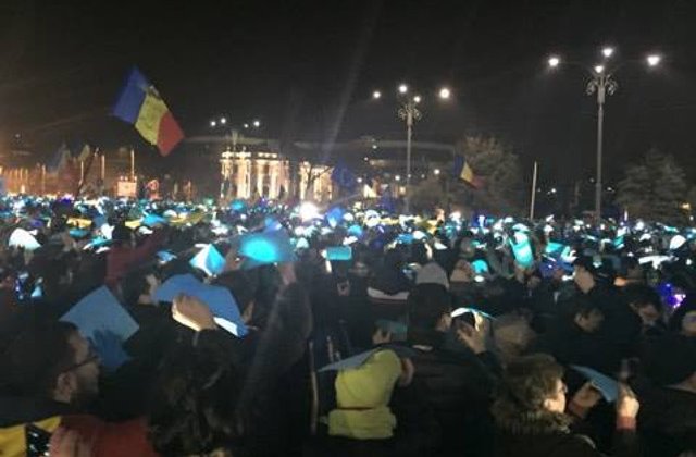 PSD, despre protestele din Piata Victoriei: Activitatea Guvernului a fost obstructionata de aceste presiuni