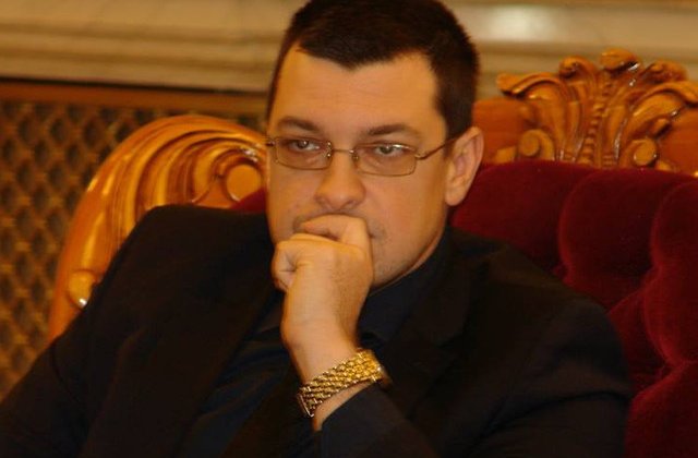 Ovidiu Raetchi, deputat PNL: Faptul ca politicienii direct vizati de anchetele DNA ataca Directia cu orice ocazie este inacceptabil
