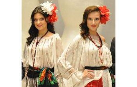 Ce atitudine au moldovenii fata de romani?