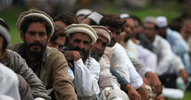 Pakistan: Zeci de morti intr-un atentat sinucigas