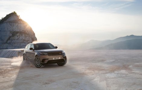  Top  E oficial! Acesta e noul Range Rover Velar