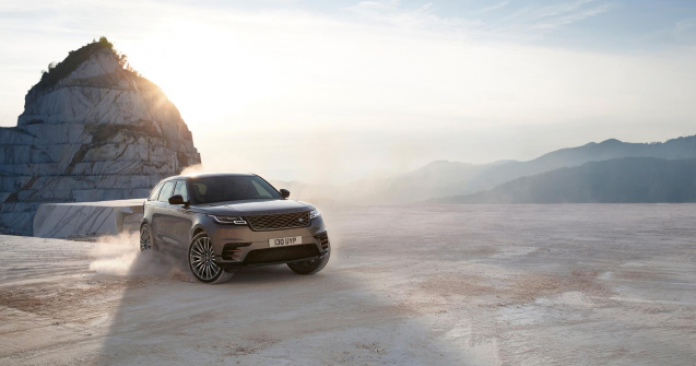  Top  E oficial! Acesta e noul Range Rover Velar