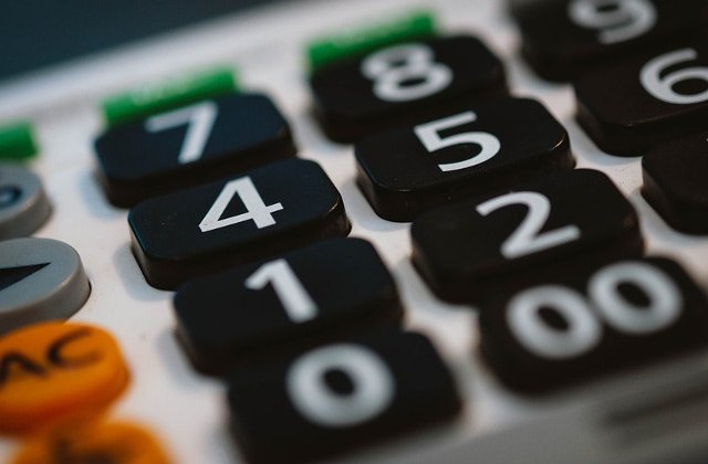 Studiu: Impactul optimizarii cheltuielilor organizationale asupra investitiilor