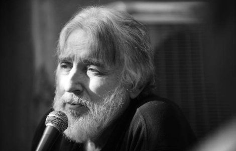 Adrian Paunescu va fi inmormantat duminica