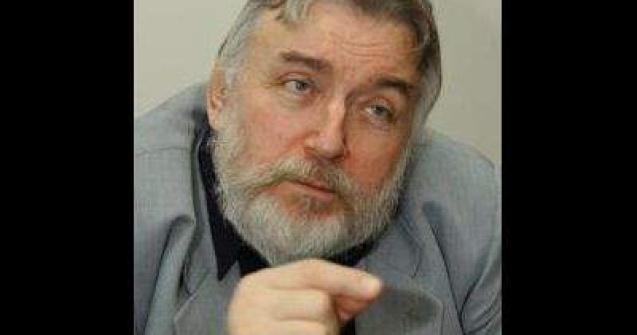 Presa internationala: "Poetul care l-a laudat pe Nicolae Ceausescu a murit"