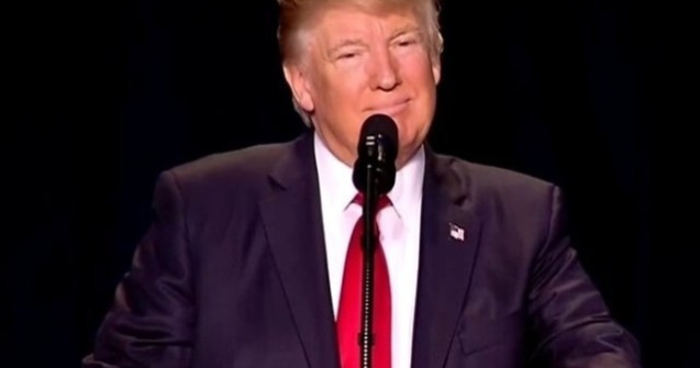 Trump il acuza pe Obama ca l-a interceptat inainte de alegeri