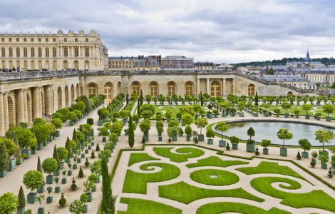 Liderii celor mai mari patru economii din Europa, intalnire in Franta