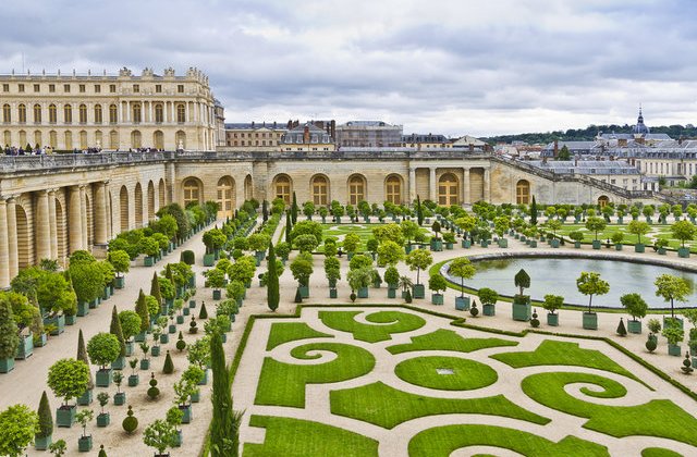 Liderii celor mai mari patru economii din Europa se intalnesc in Franta, pentru a discuta viitorul UE