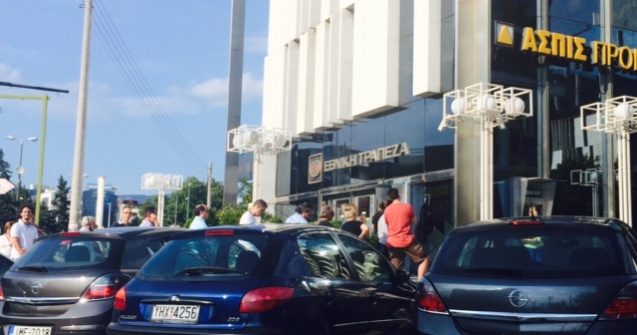 Grecia: Bancile vor restructura credite neperformante