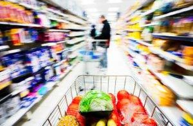 Hipermarketurile au scumpit produsele pe care promisesera ca le dau mai ieftin