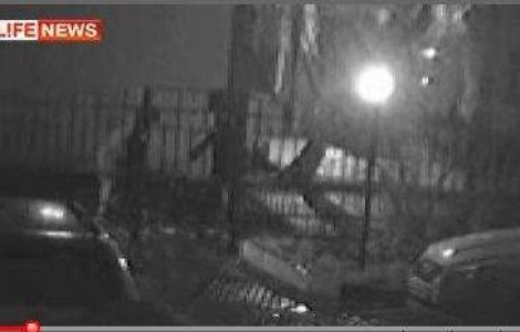  Video  Jurnalist rus, aproape omorat in bataie la Moscova