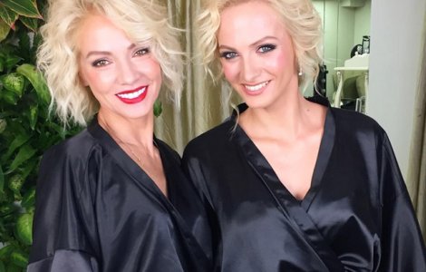  Top  10 imagini in care mamele par de aceeasi varsta cu fiicele lor. Le puteti deosebi?