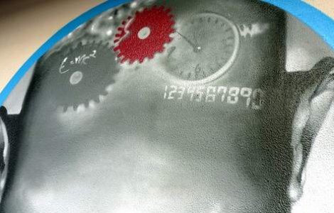 Bilingvismul te scapa de Alzheimer