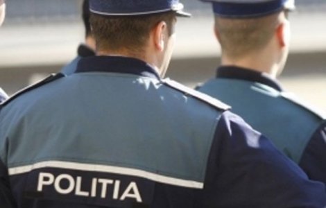 Cadavrele a trei bebelusi, gasite in podul unui bloc din Bistrita-Bargaului