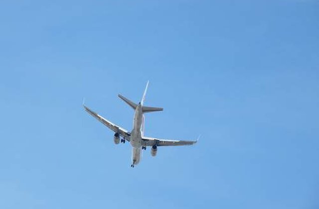 Actorii americani nu vor mai putea sa calatoreasca cu avionul la clasa business