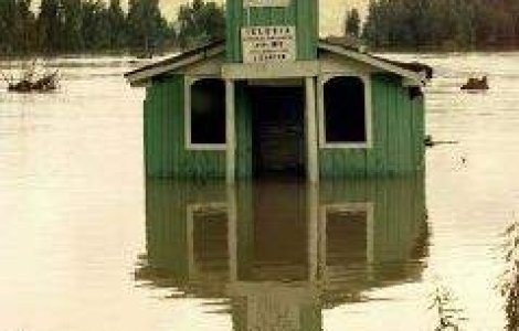 Vreme extrema in Spania si Italia: Doi morti, 400 de sinistrati