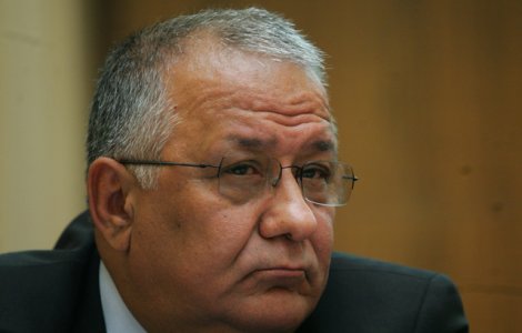 Cinteza, BNR: Atitudinea omului de la ghiseu trebuie schimbata!