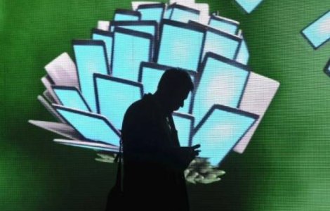 Avem cea mai buna viteza la Internet, dar suntem pe ultimul loc in UE la folosirea lui