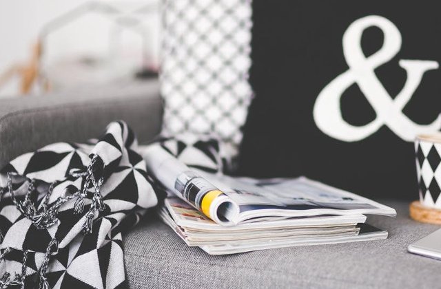 Nu le mai arunca! Tot ce NU STIAI ca poti face cu revistele vechi