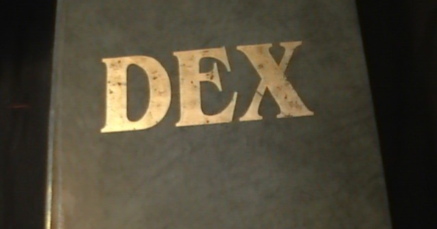 Elevi pacaliti de dexonline.ro. S-a schimbat sensul a doua cuvinte