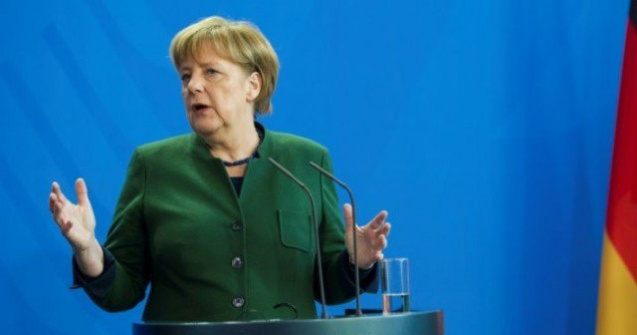 Merkel l-a felicitat pe premierul olandez Mark Rutte pentru victorie