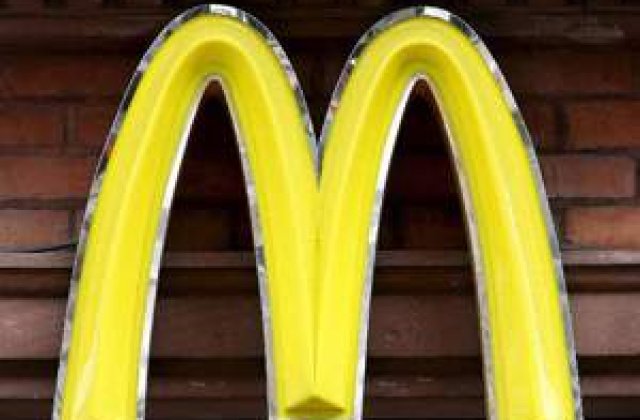 Mancarea traditionala nu mai este la moda - Fast-food-ul a cucerit Romania 