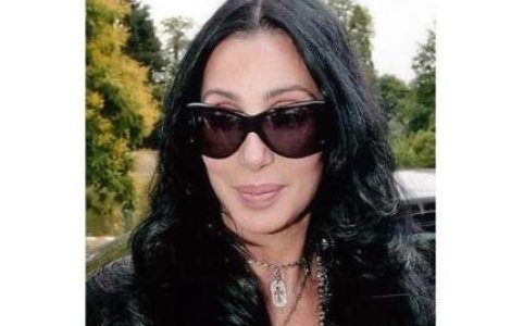 Cher regreta ca nu a facut sex cu Elvis