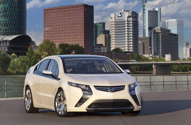 Opel Ampera, modelul electric cu autonomie extinsa - Iata pretul pentru Europa!