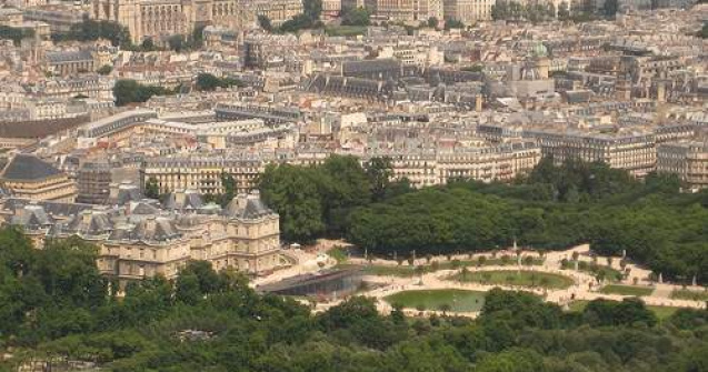 Se tine UE de "extravagante inutile"?