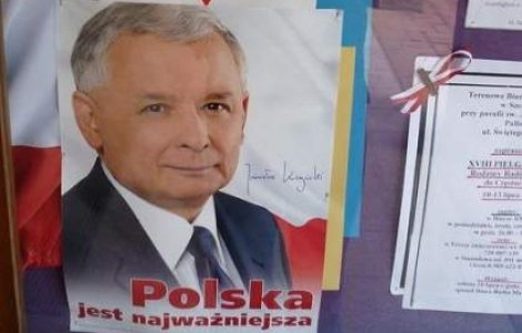 Polonia cere ajutorul SUA in ancheta tragediei de la Smolensk