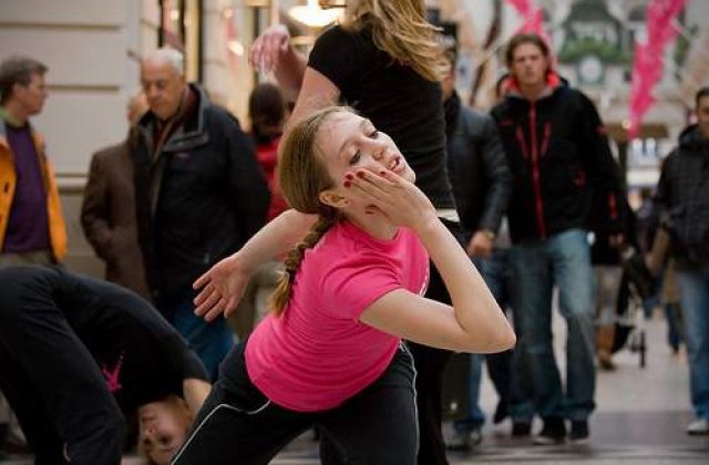 Unifest: Distractie gratis, nu degeaba