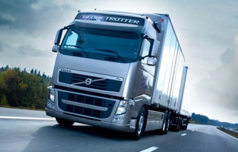 Ancheta BBC: Un sofer roman care transporta marfa pentru Ikea spune ca traieste in cabina luni de zile