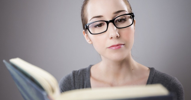  Top  7 intrebari pe care sa ti le pui pentru a retine tot ce citesti