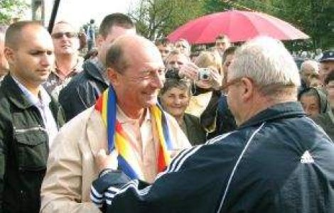 Alegerile au inceput la Tebea