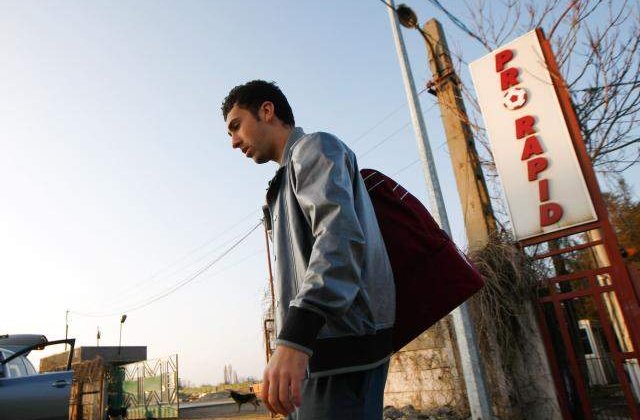 Intrare pe baza de liste nominale la meciul Rapid - "U" Cluj