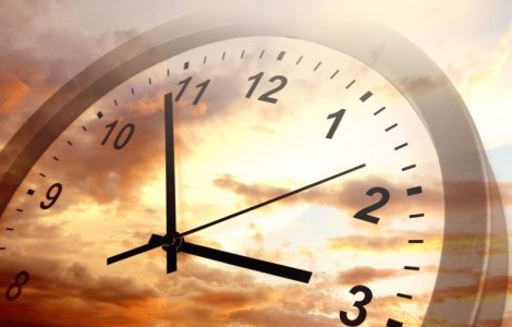 Cand trecem la ora de vara