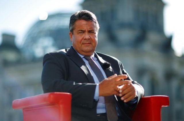 Berlin: Erdogan a depasit o limita acuzand-o pe Merkel personal de practici "naziste"