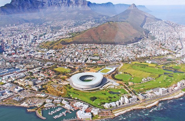 10 privelisti IMPRESIONANTE vazute din elicopter. Trebuie sa admiri cele mai frumoase locuri de pe Pamant