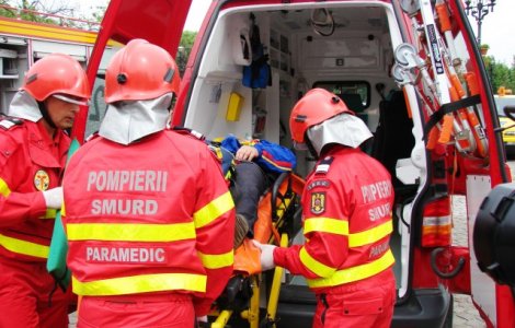 Doi morti si opt raniti in urma unui accident pe DN1, in care au fost implicate trei autovehicule