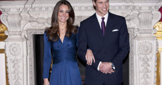  Foto  Printul William i-a oferit lui Kate Middleton inelul de logodna al mamei sale